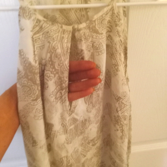 Beautiful Silk Top - Picture 3 of 5